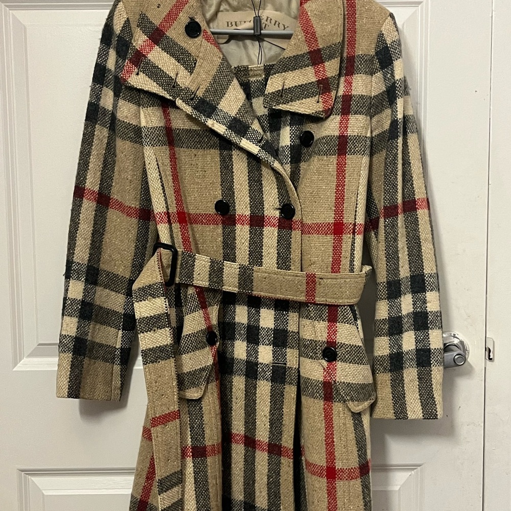Vintage Burberry Quilt - Picture 2 of 3